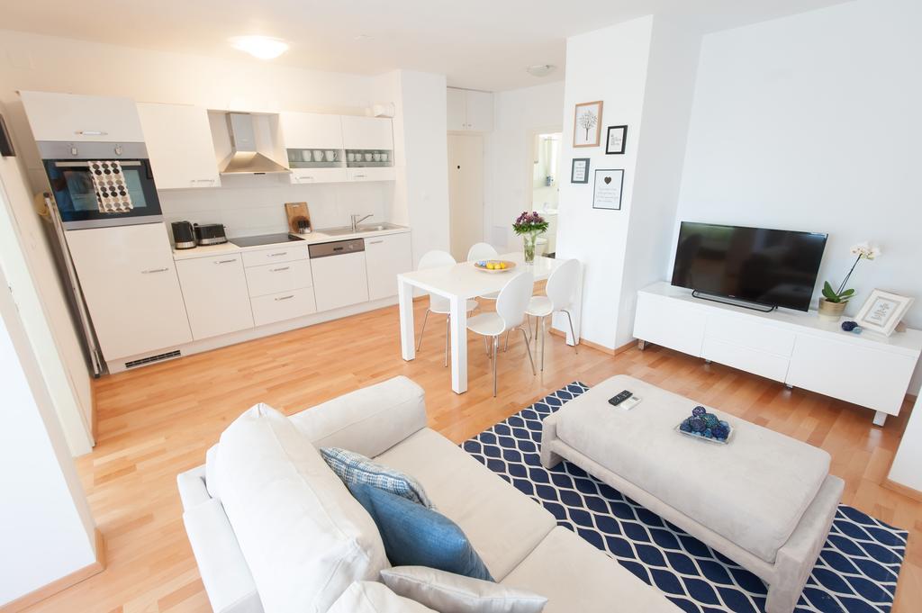 Charming Maraska Apartment Zadar Ngoại thất bức ảnh