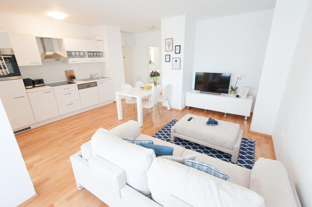 Charming Maraska Apartment Zadar Ngoại thất bức ảnh