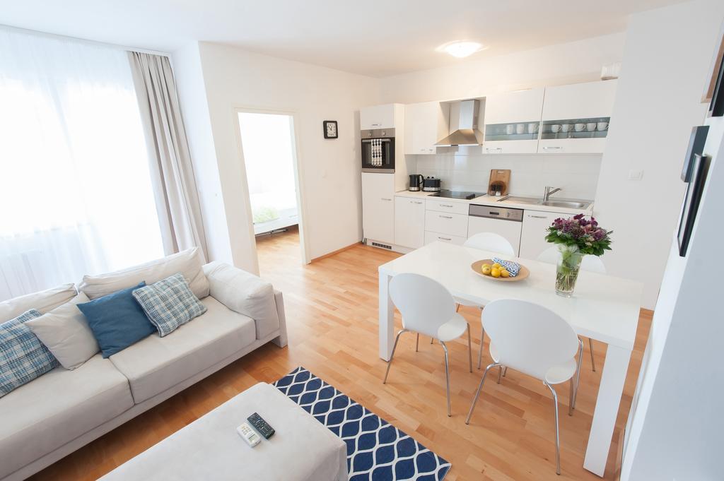 Charming Maraska Apartment Zadar Ngoại thất bức ảnh