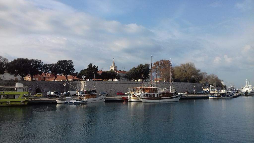 Charming Maraska Apartment Zadar Ngoại thất bức ảnh